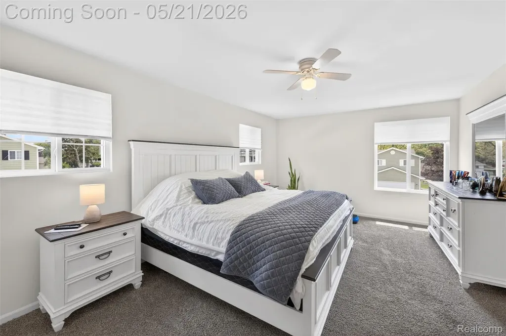 3969 Lotus Landing Circle Waterford Charter Township MI 48329
