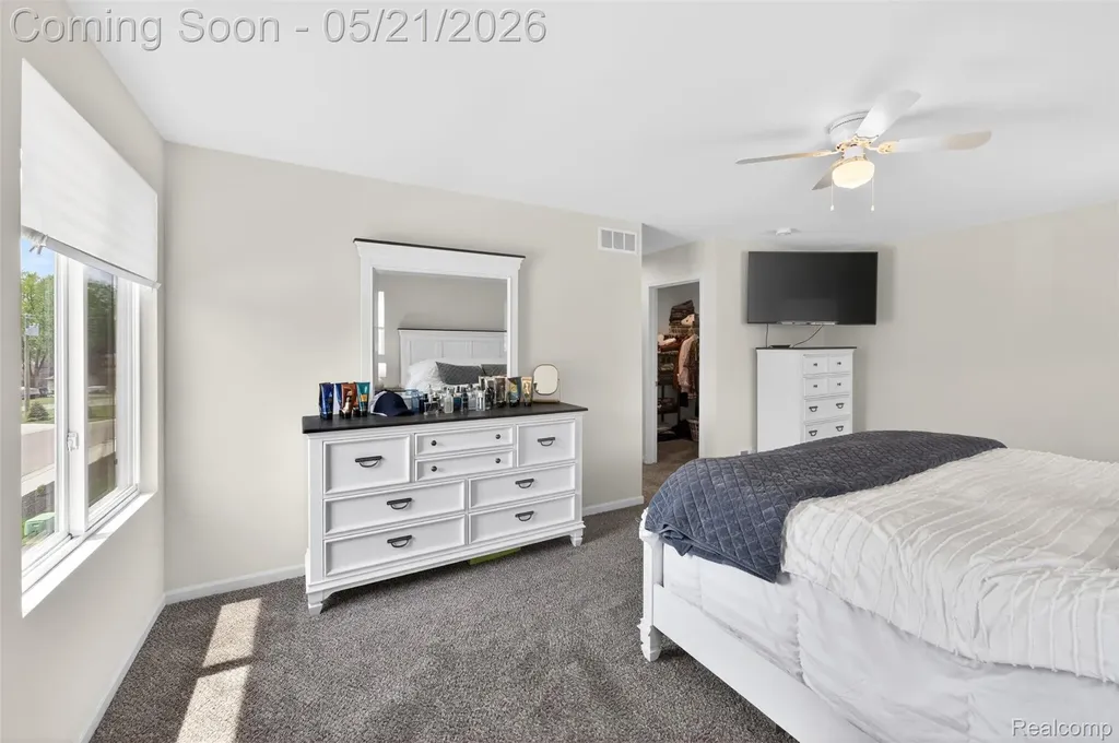 3969 Lotus Landing Circle Waterford Charter Township MI 48329