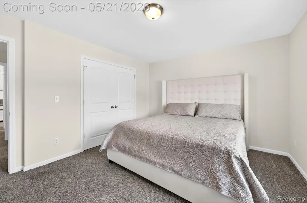 3969 Lotus Landing Circle Waterford Charter Township MI 48329