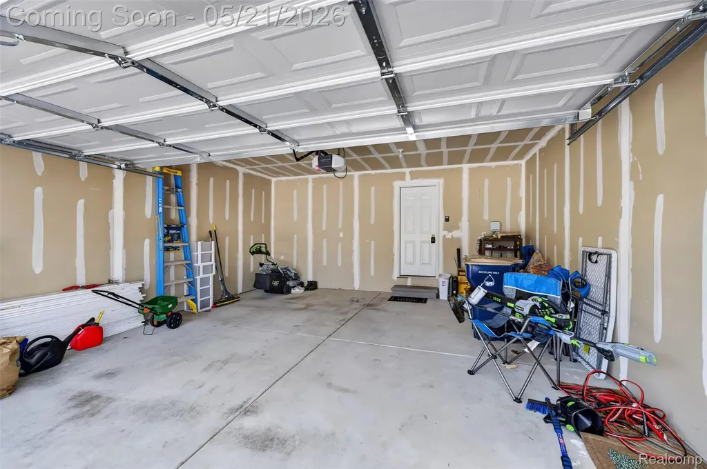 3969 Lotus Landing Circle Waterford Charter Township MI 48329
