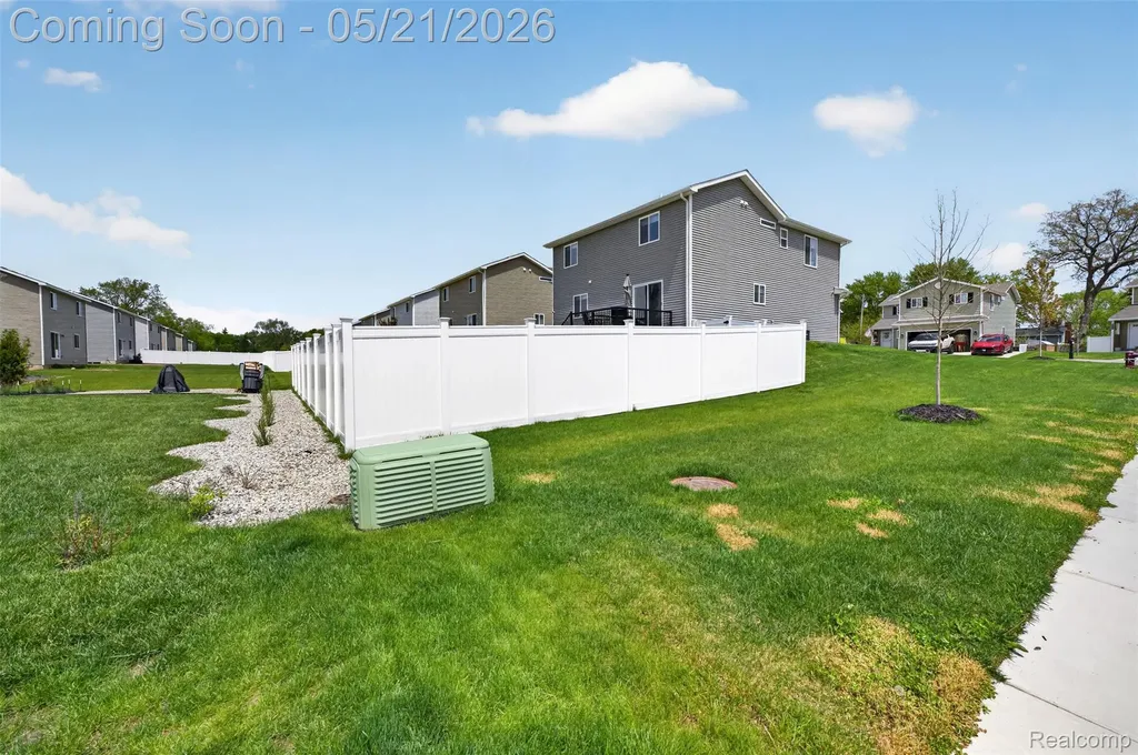 3969 Lotus Landing Circle Waterford Charter Township MI 48329