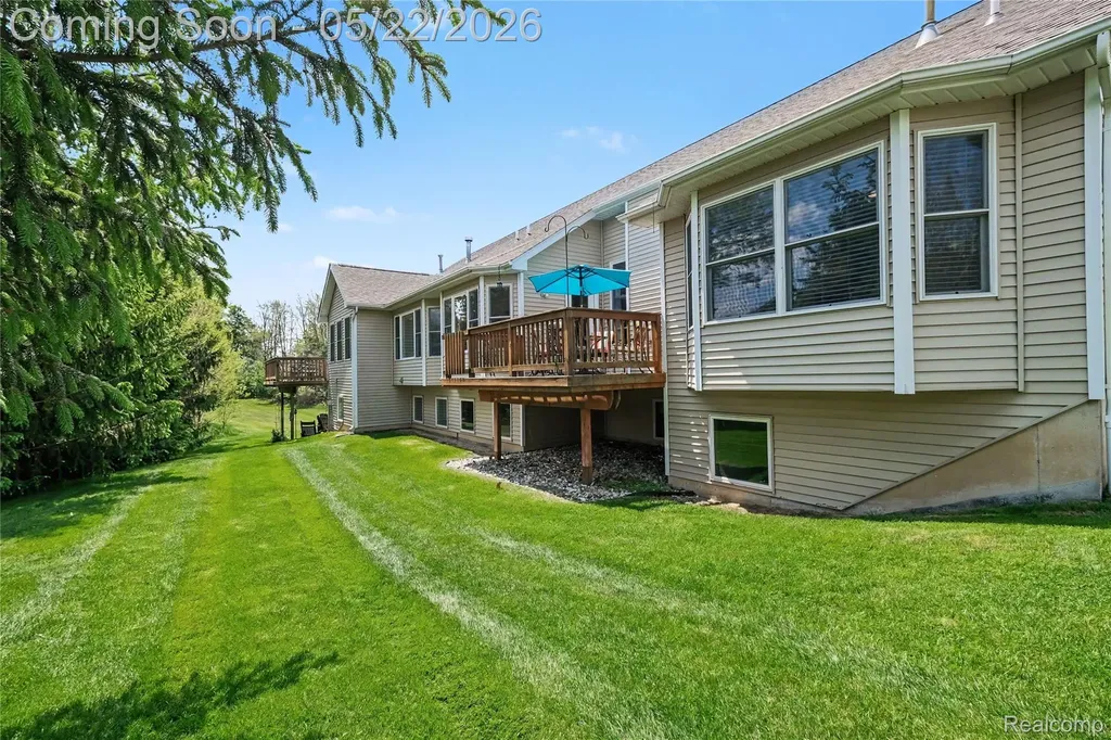 5457 Hidden Valley Trail Fenton Charter Township MI 48451