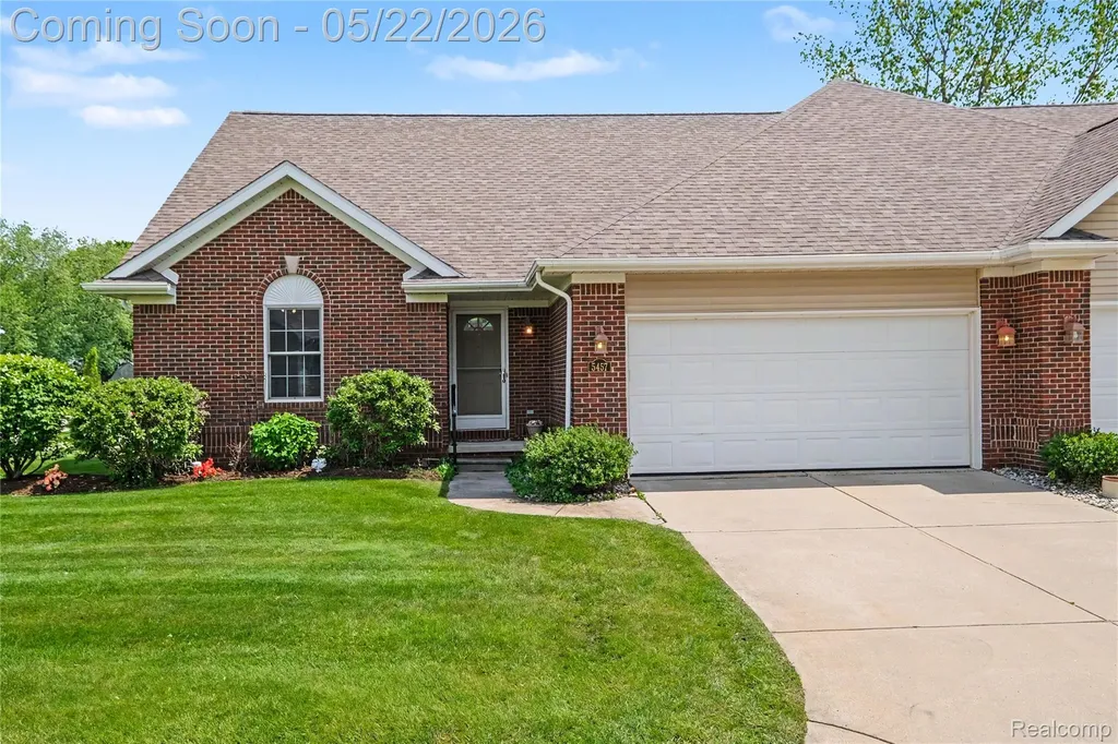 5457 Hidden Valley Trail Fenton Charter Township MI 48451