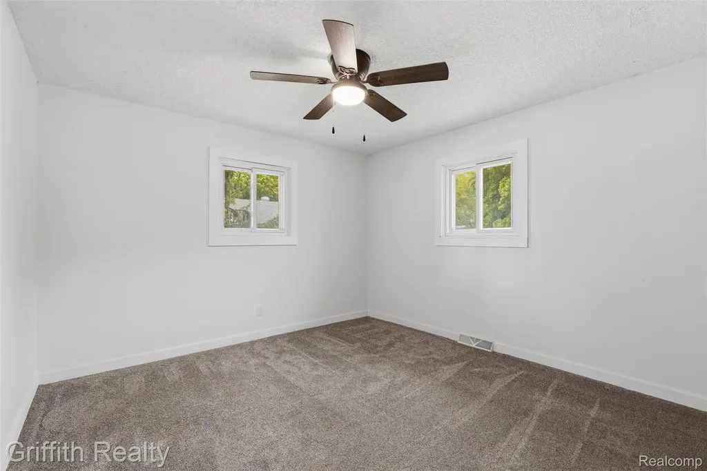 9198 Silver Lake Road Argentine Township MI 48451