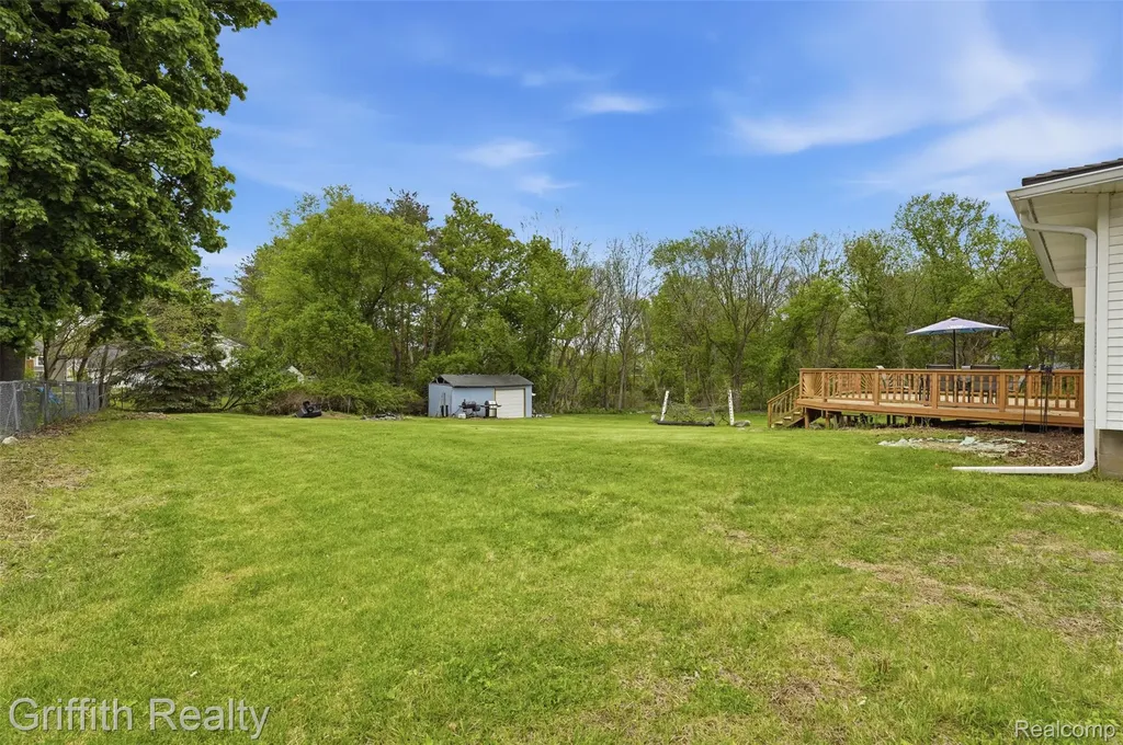9198 Silver Lake Road Argentine Township MI 48451