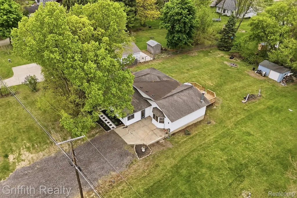 9198 Silver Lake Road Argentine Township MI 48451