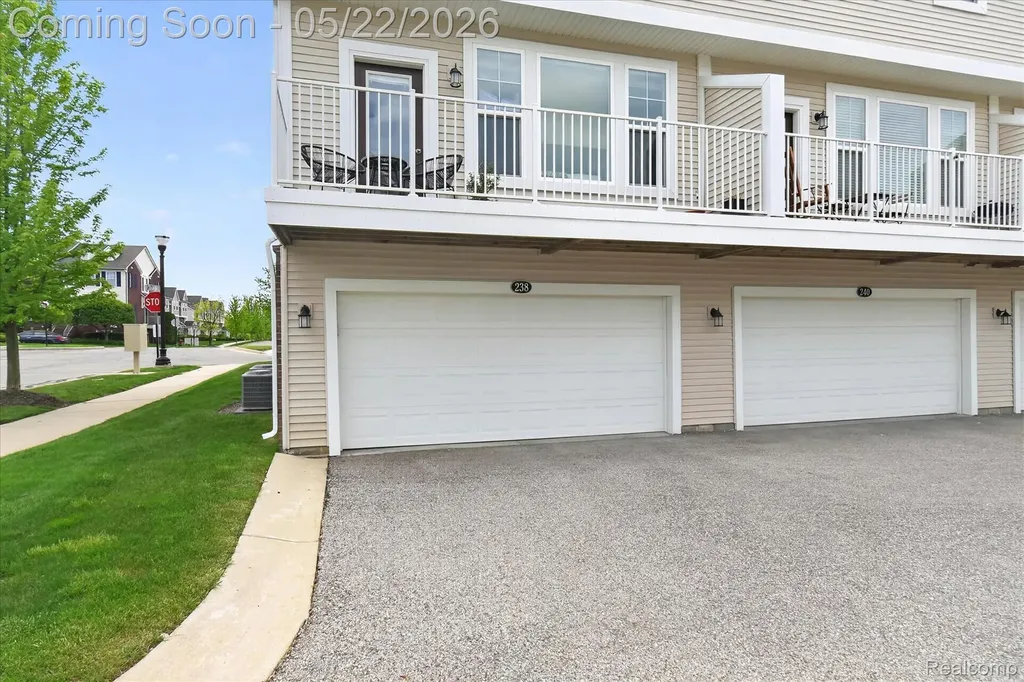 238 Center Boulevard Wixom City MI 48393