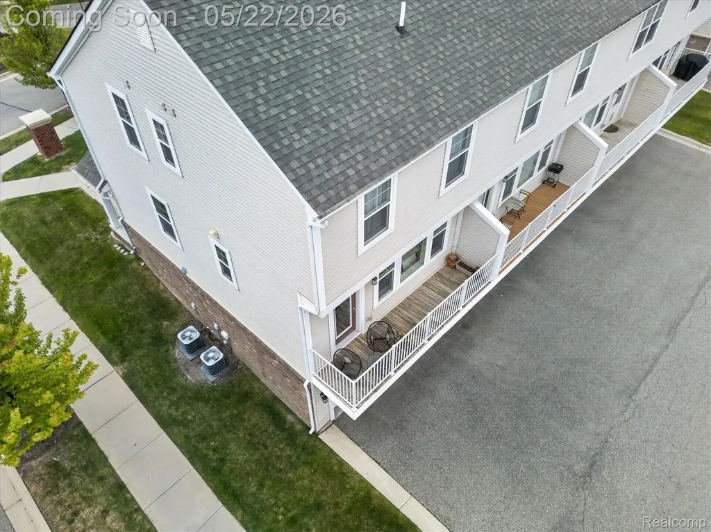 238 Center Boulevard Wixom City MI 48393