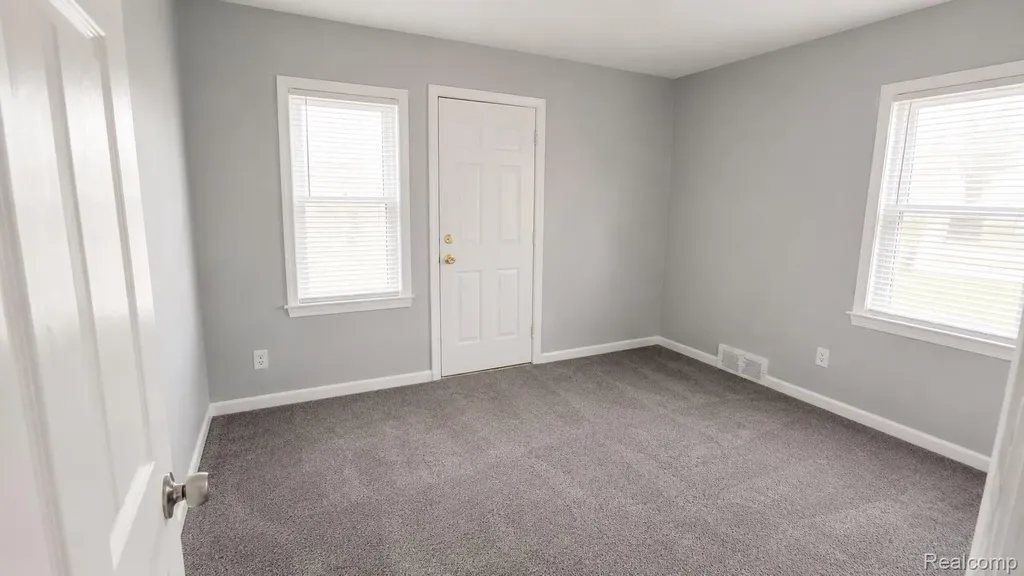 13994 Birwood Street Detroit City MI 48238