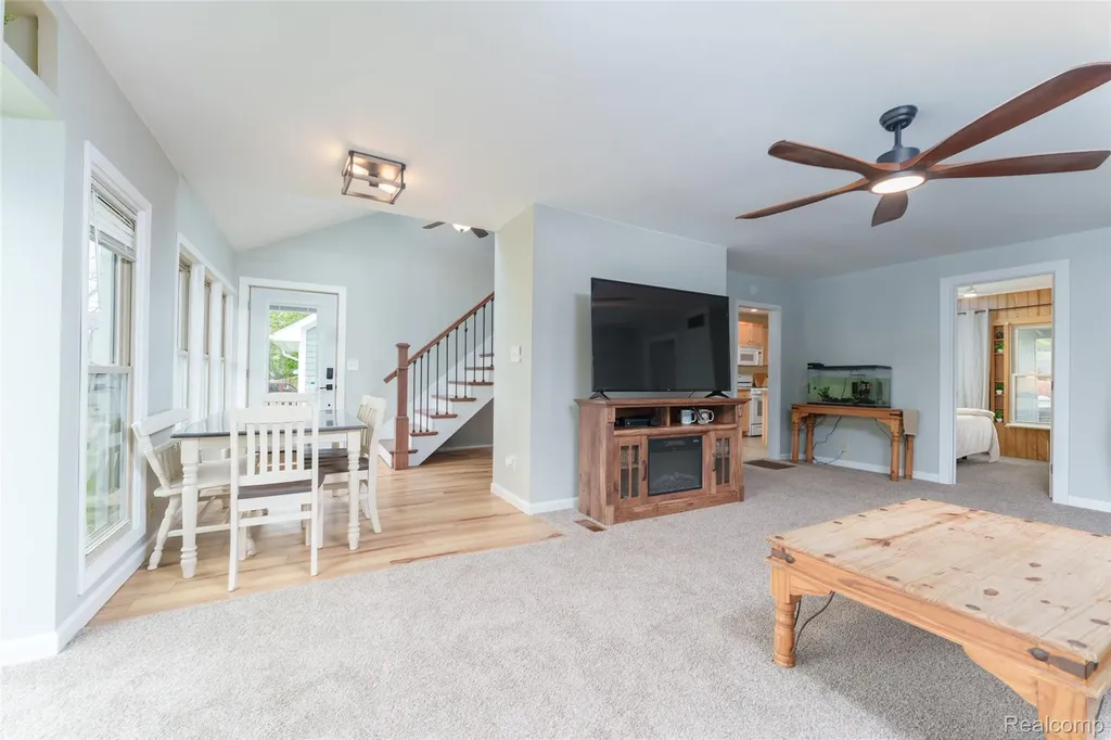7490 Noahs Landing Dexter Township MI 48137