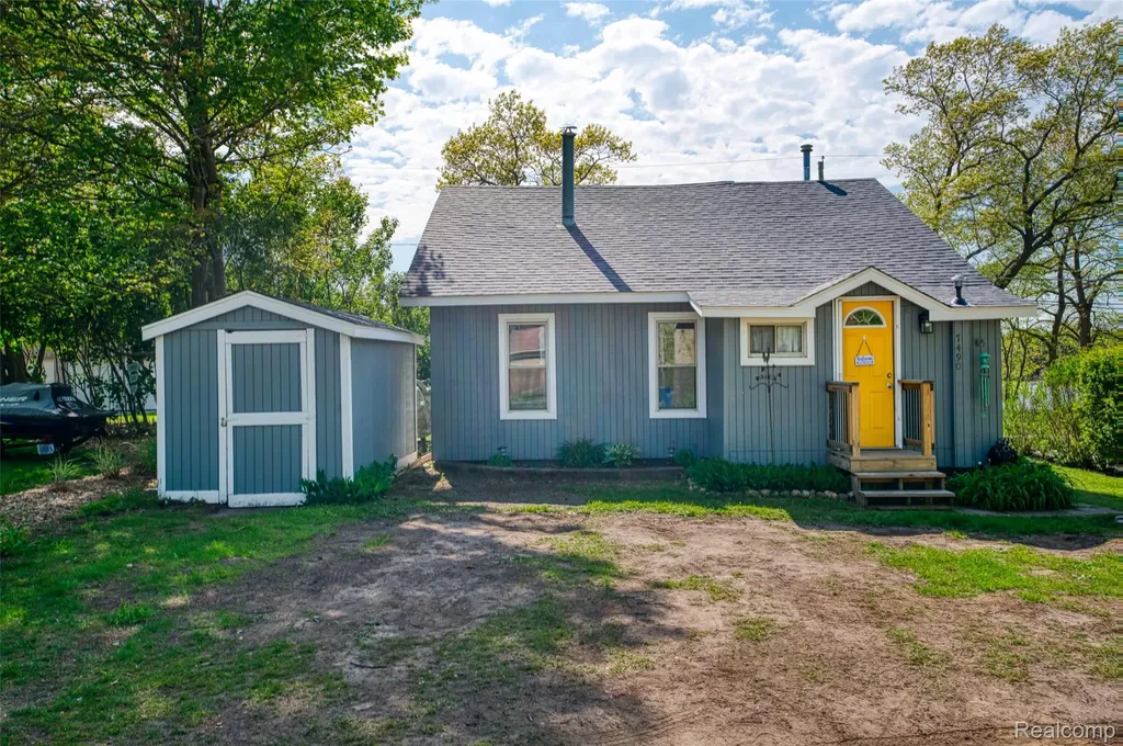 7490 Noahs Landing Dexter Township MI 48137