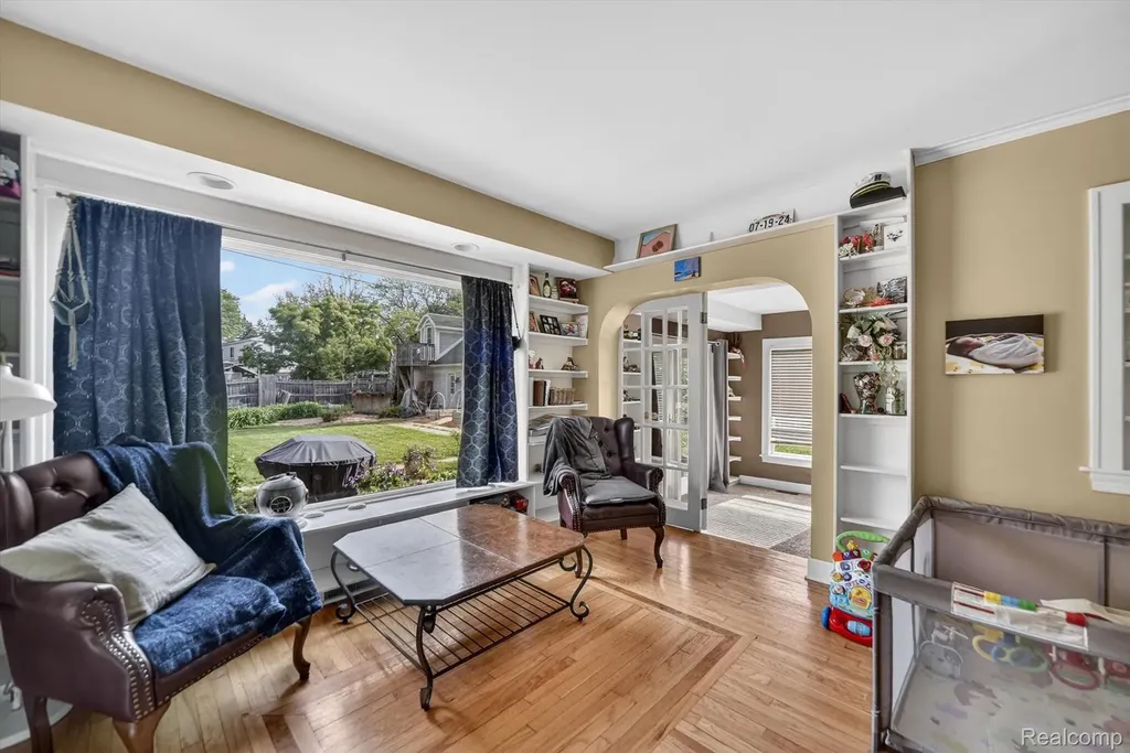 1404 Harvard Road East Lansing City MI 48823