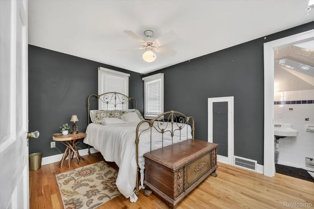 1404 Harvard Road East Lansing City MI 48823