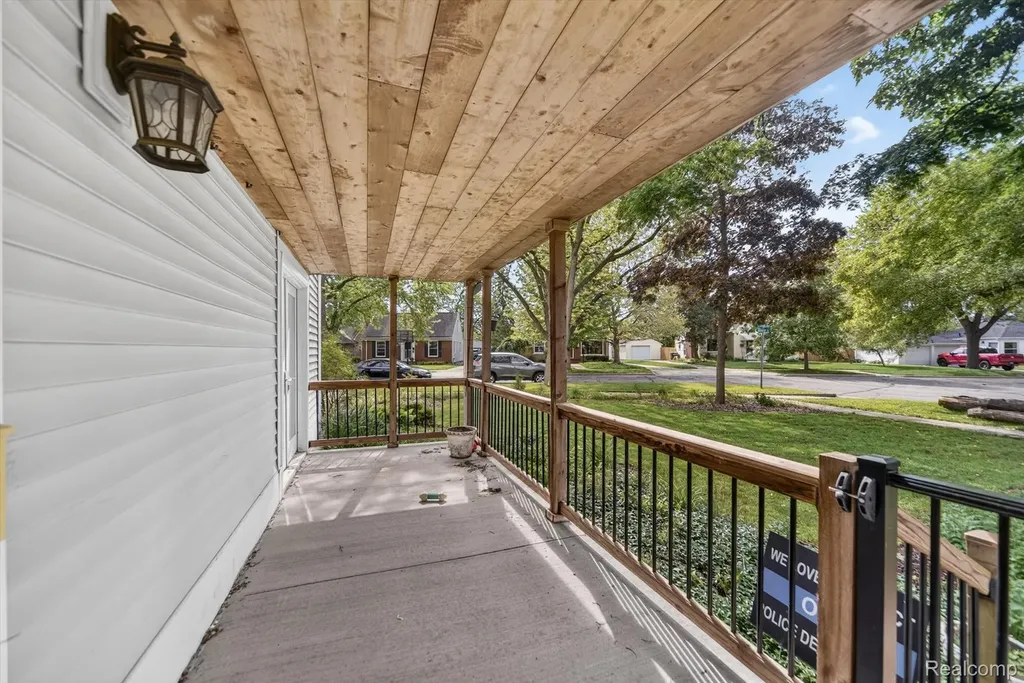 1404 Harvard Road East Lansing City MI 48823
