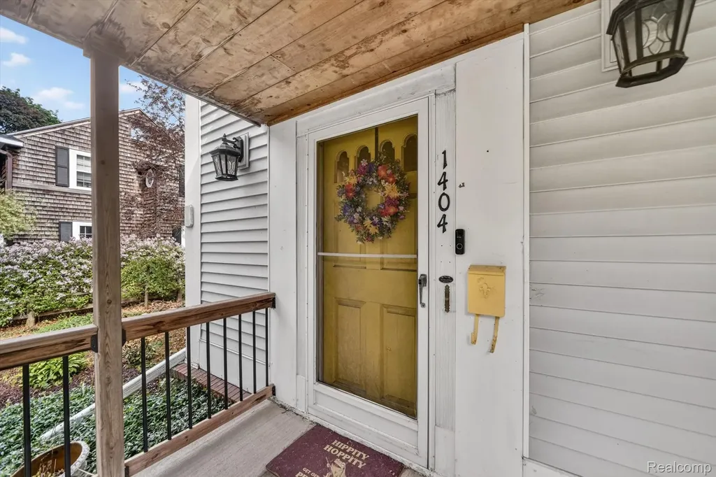 1404 Harvard Road East Lansing City MI 48823