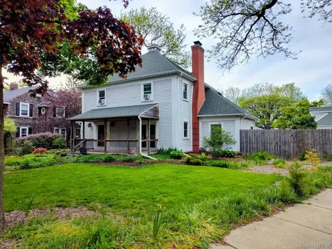 1404 Harvard Road East Lansing City MI 48823