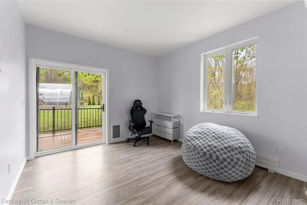 10459 Hyne Road Brighton Township MI 48114