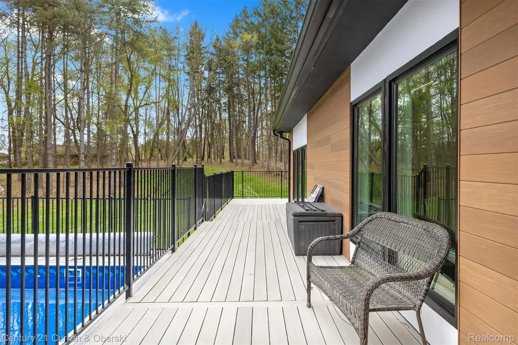 10459 Hyne Road Brighton Township MI 48114
