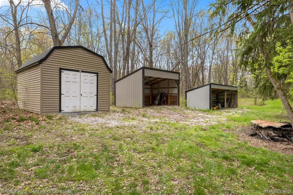 10459 Hyne Road Brighton Township MI 48114