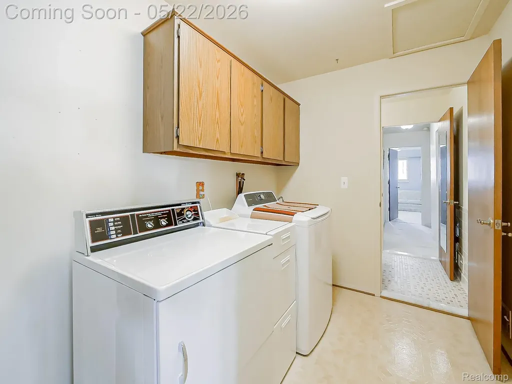 38663 Cypress Meadow Drive Clinton Charter Township MI 48036
