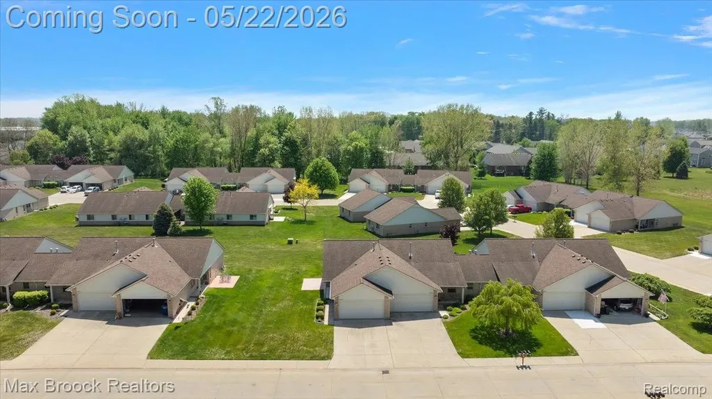 25258 Julianna Drive Chesterfield Township MI 48051