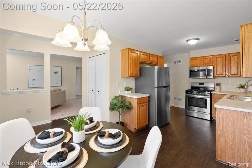 25258 Julianna Drive Chesterfield Township MI 48051