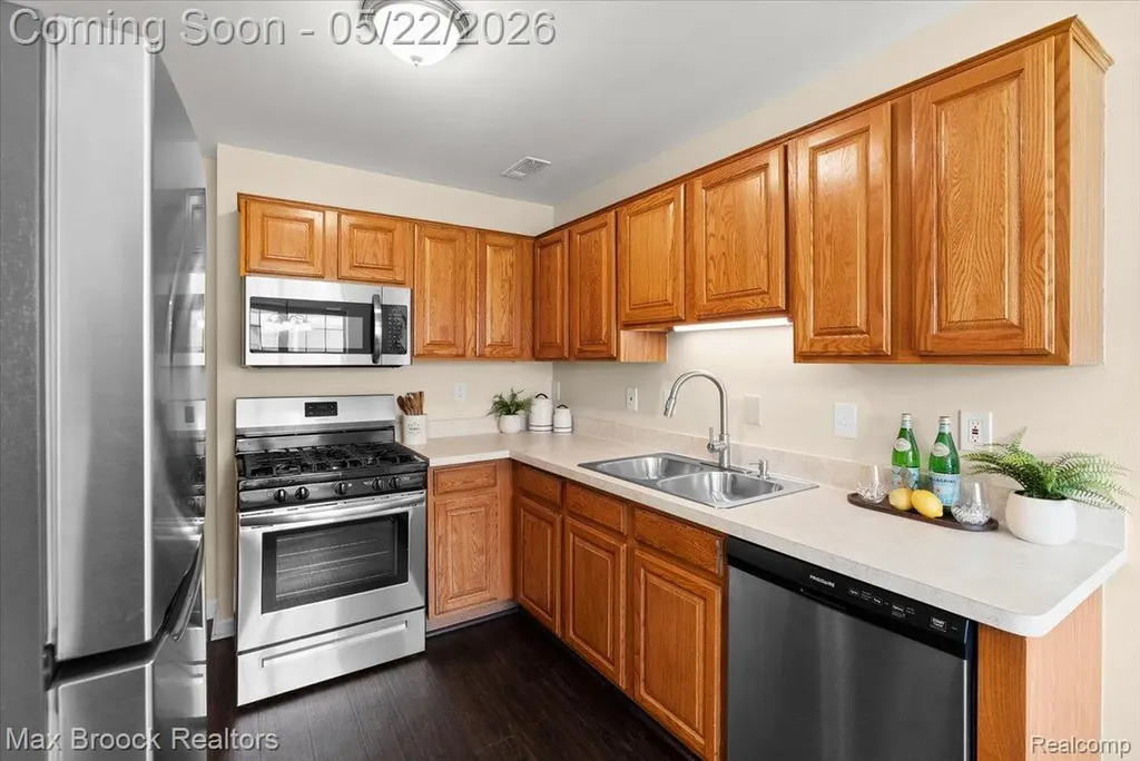 25258 Julianna Drive Chesterfield Township MI 48051