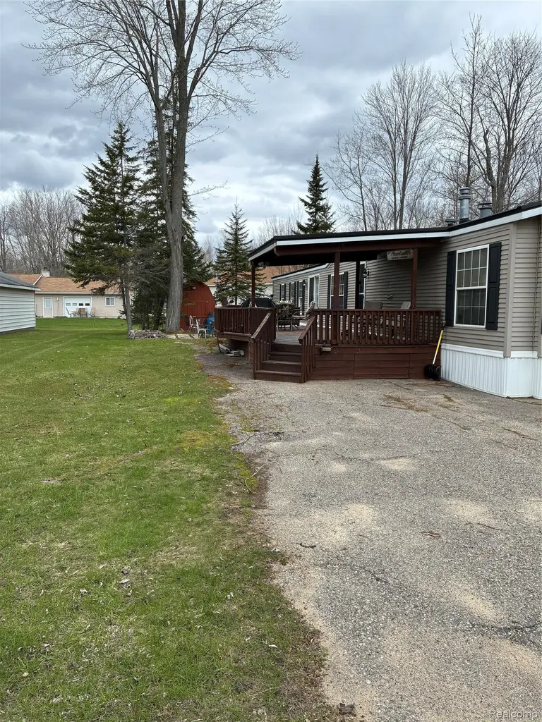 12336 E Houghton Lake Drive Lake Township MI 48629