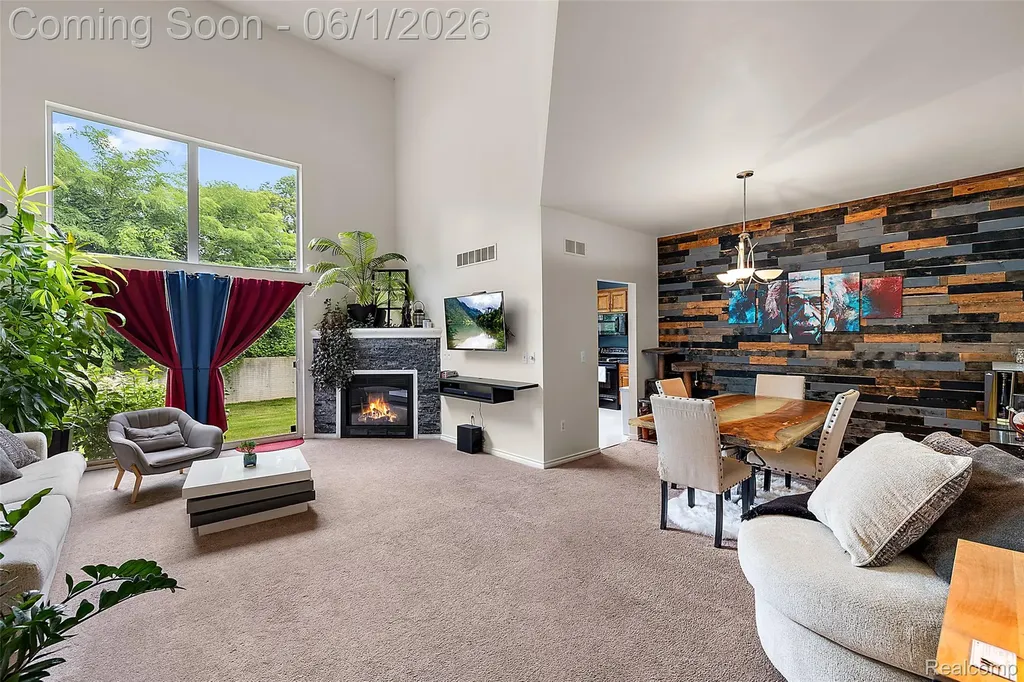 19208 W 11 Mile Road Lathrup Village City MI 48076