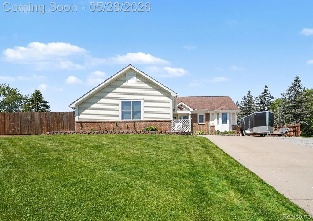 8012 Fox Hollow Road Atlas Township MI 48438