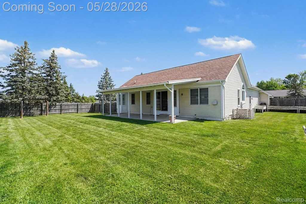 8012 Fox Hollow Road Atlas Township MI 48438