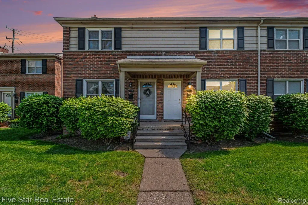 3370 Coolidge Highway Royal Oak City MI 48073