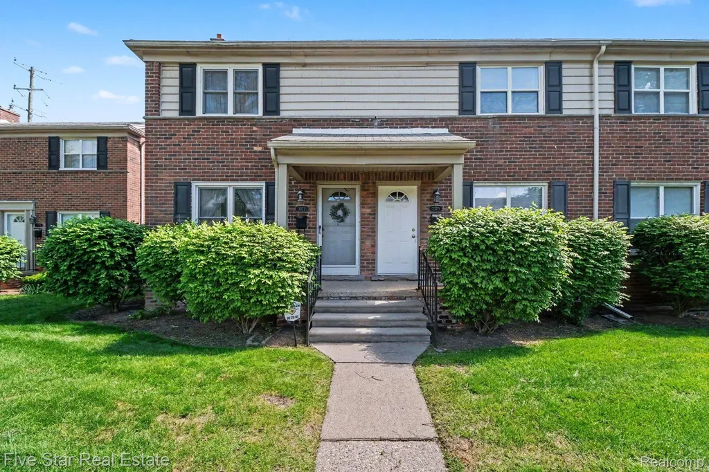 3370 Coolidge Highway Royal Oak City MI 48073
