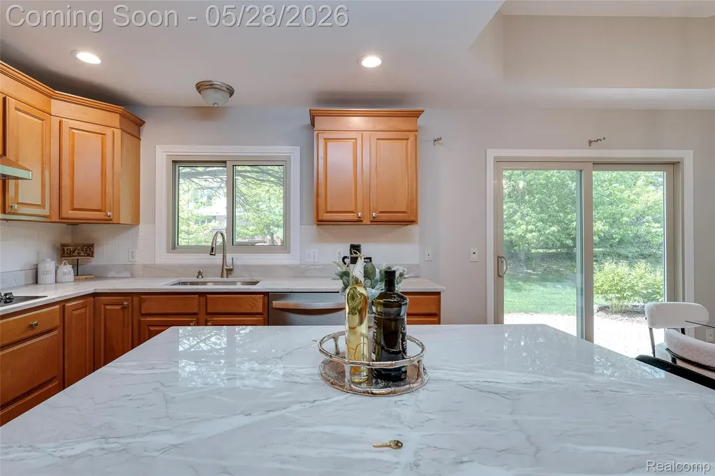 24557 Ackert Court Novi City MI 48375