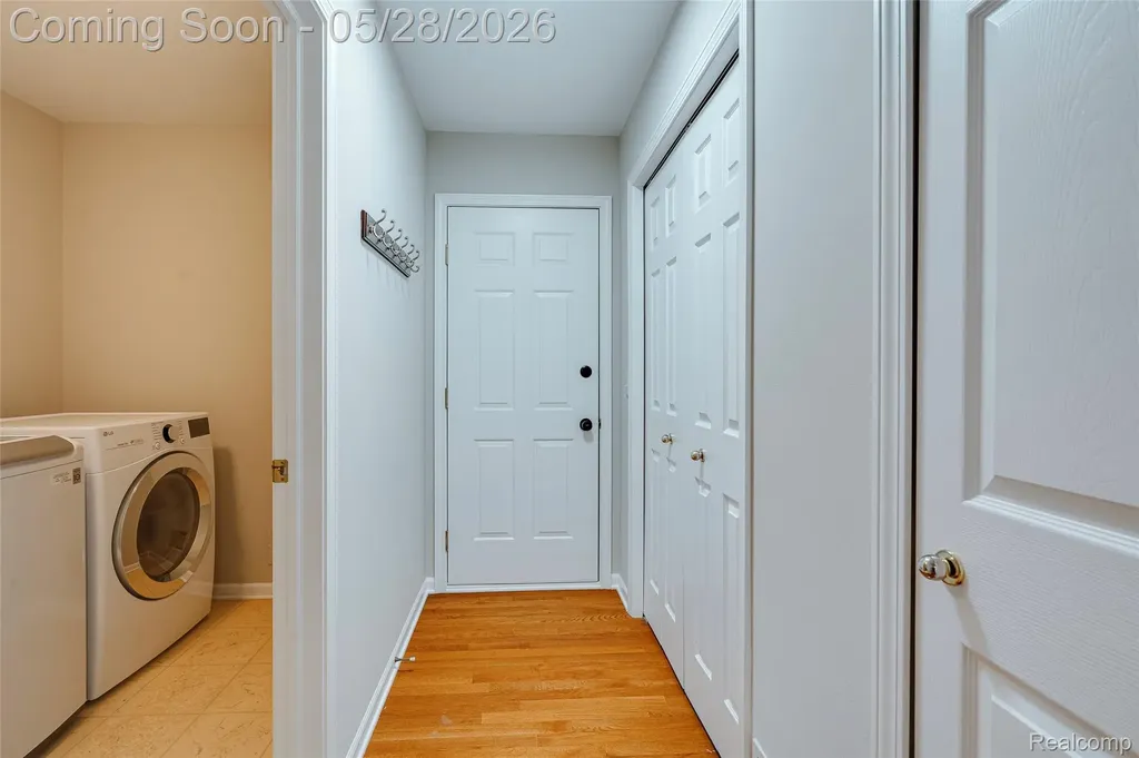 24557 Ackert Court Novi City MI 48375
