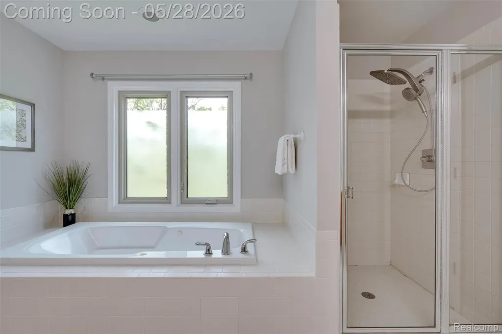 24557 Ackert Court Novi City MI 48375