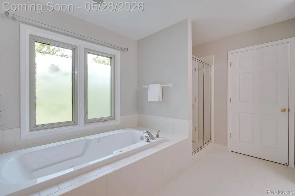 24557 Ackert Court Novi City MI 48375