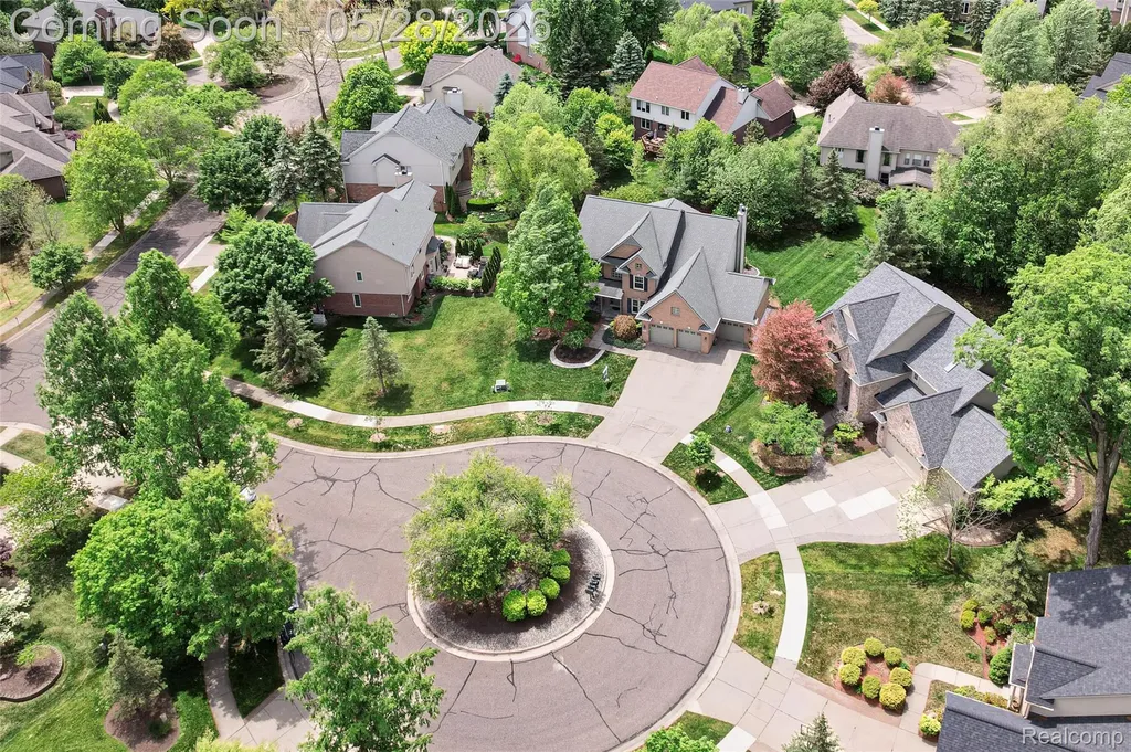 24557 Ackert Court Novi City MI 48375