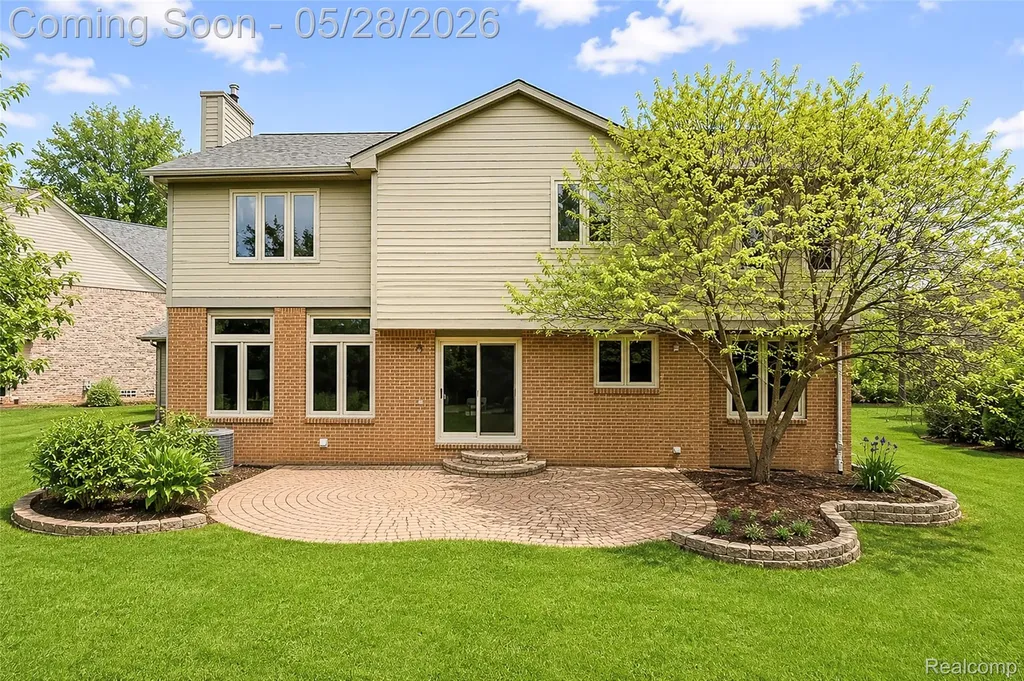 24557 Ackert Court Novi City MI 48375