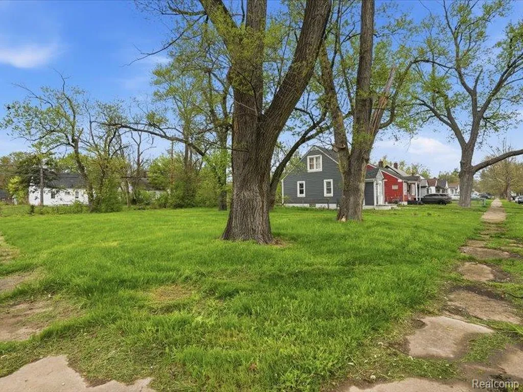 19417 Glastonbury Road Detroit City MI 48219