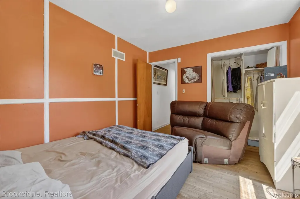 3921 Kellar Avenue Flint City MI 48504