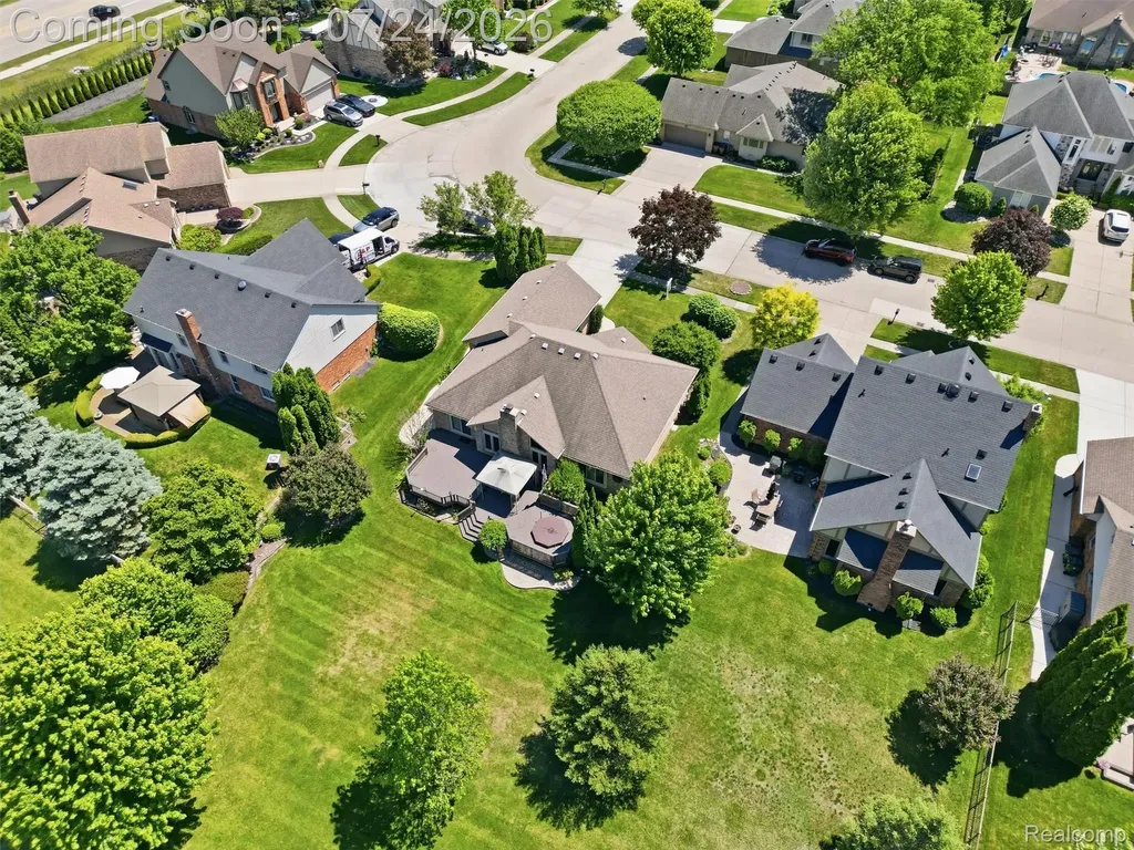 14949 Crofton Drive Shelby Charter Township MI 48315