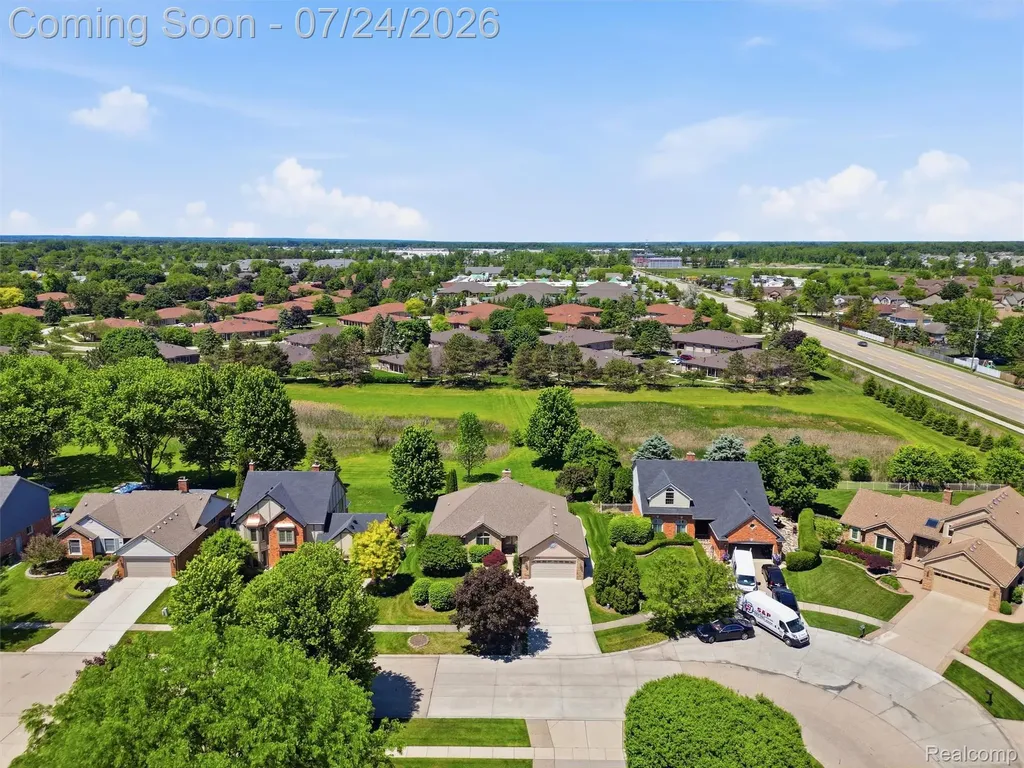 14949 Crofton Drive Shelby Charter Township MI 48315