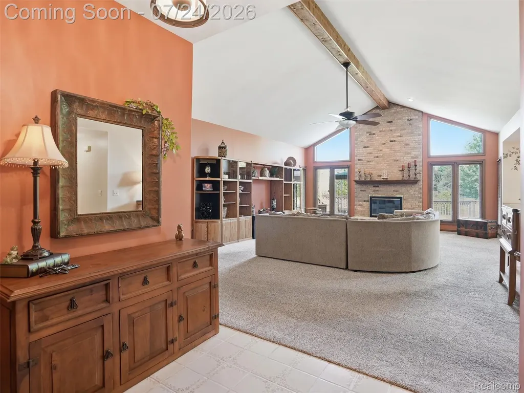 14949 Crofton Drive Shelby Charter Township MI 48315