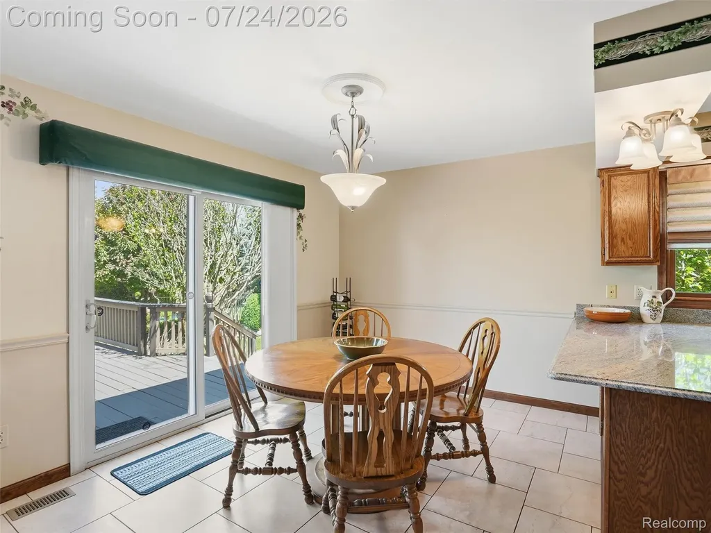 14949 Crofton Drive Shelby Charter Township MI 48315
