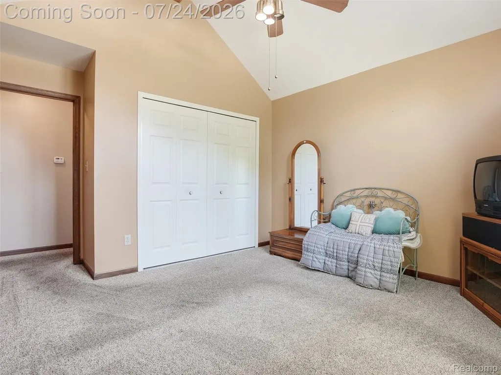 14949 Crofton Drive Shelby Charter Township MI 48315