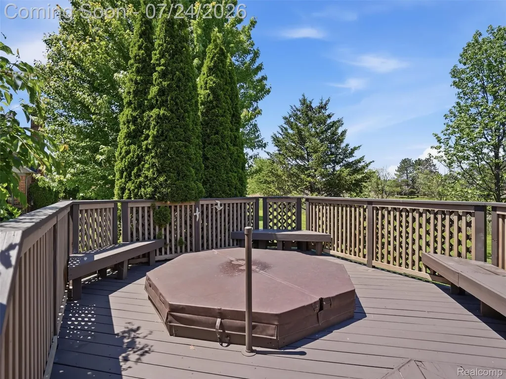 14949 Crofton Drive Shelby Charter Township MI 48315