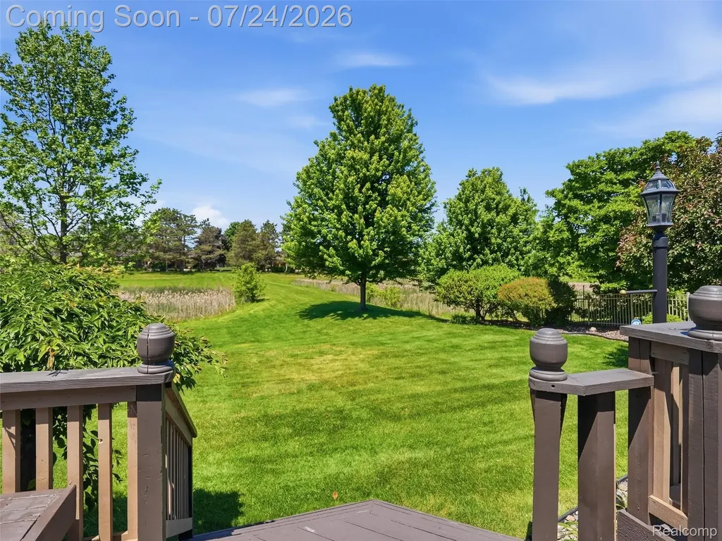 14949 Crofton Drive Shelby Charter Township MI 48315