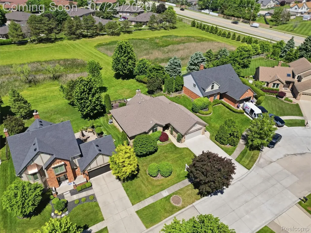14949 Crofton Drive Shelby Charter Township MI 48315