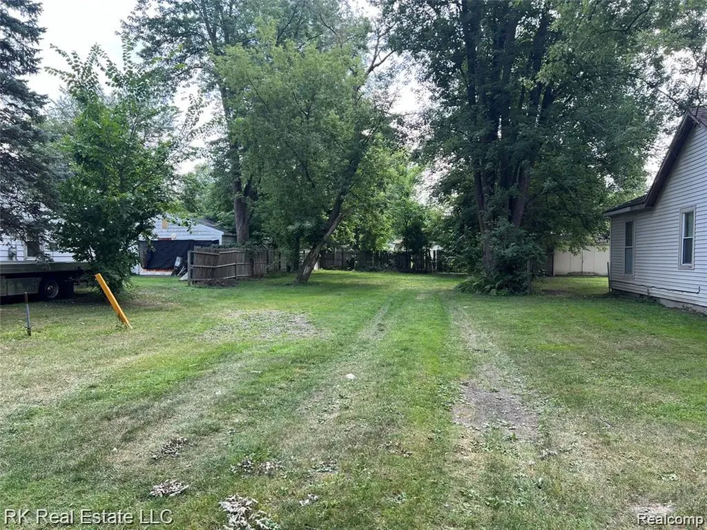 4269 Fenmore Avenue Waterford Charter Township MI 48328